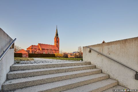 Gemeinde Wurmannsquick Landkreis Rottal-Inn Kirche Sankt Andreas Außen (Dirschl Johann) Deutschland PAN